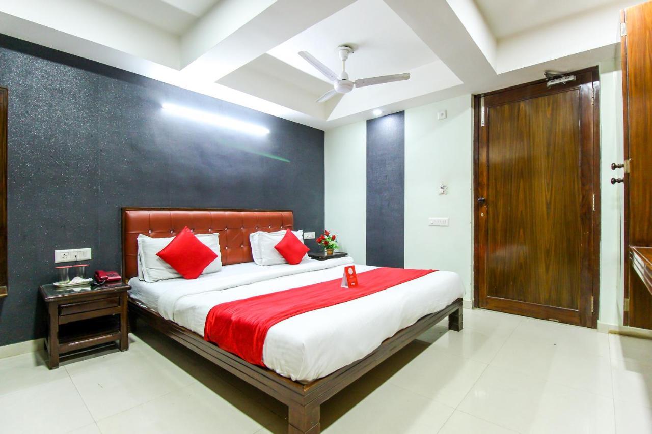 Hotel Seven Ahmedabad Extérieur photo