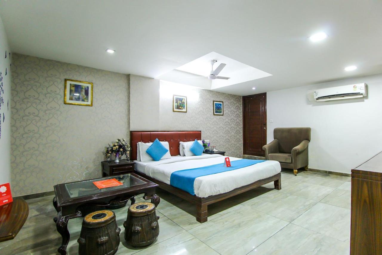 Hotel Seven Ahmedabad Extérieur photo