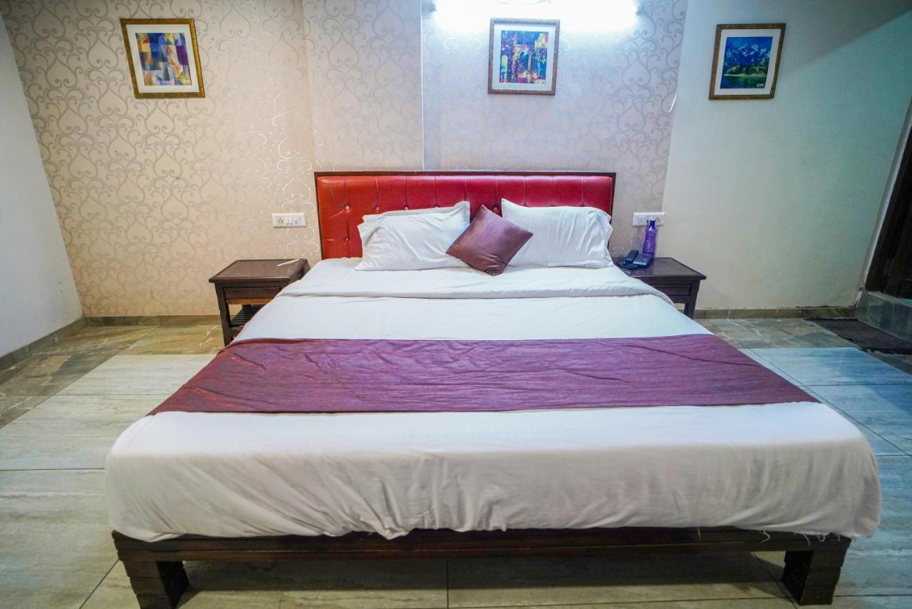 Hotel Seven Ahmedabad Extérieur photo