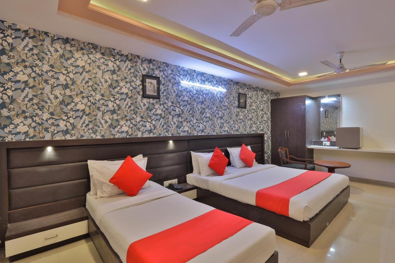 Hotel Seven Ahmedabad Extérieur photo