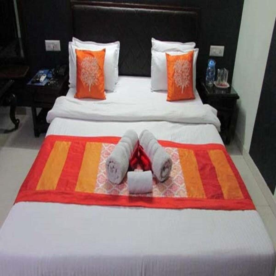 Hotel Seven Ahmedabad Extérieur photo
